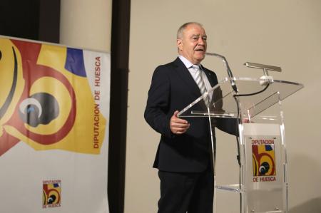 Los guardas de los refugios de montaña donan el Félix de Azara al GREIM