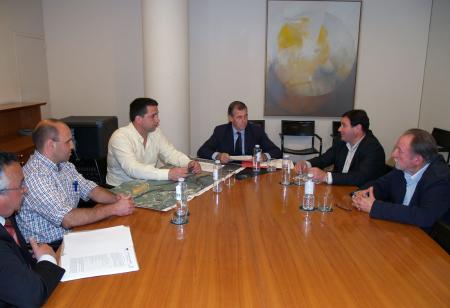 Imagen: Antonio Cosculluela: &quot;Confiamos que el informe negativo de la N-260...