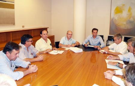 Imagen: La DPH completa la oferta formativa de 2010 para bomberos con cursos de...