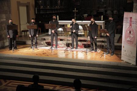 Imagen: Paradisi Portae & Chus Gonzalo en la Catedral de Jaca