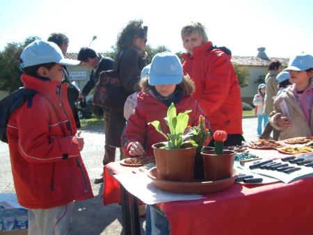 Cerca de 80 personas participaron en la primera jornada de los `Domingos...