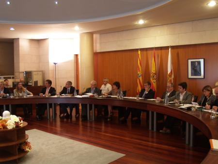 Imagen: La Diputación de Huesca exige un plan estratégico para el Campus...
