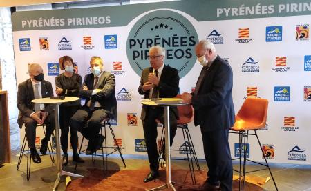 Miguel Gracia: “La creación de la AECT Pirineos – Pyrénées es un claro...
