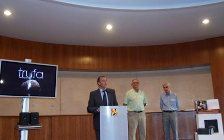 Imagen: La Diputación descubre al público la trufa negra de Huesca en una...