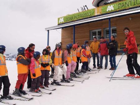 Se abre el plazo para participar en la Campaña Escolar de Esquí...