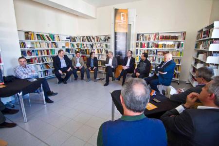 Imagen: Los profesionales de la información en la provincia ven en la tecnología...