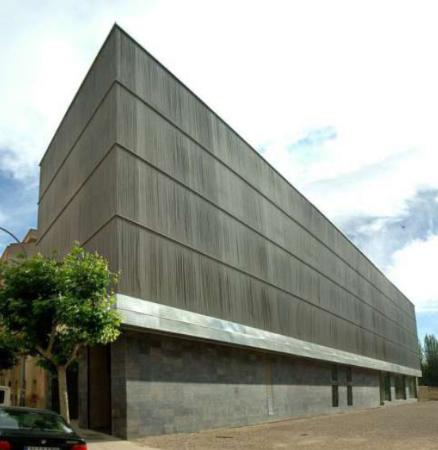 Imagen: El Archivo de la Diputación de Huesca, más accesible al público gracias...