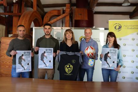 Imagen El Polideportivo de Sabiñánigo albergará 700 participantes en las 36h de...