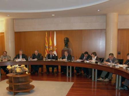 Imagen: Unanimidad en el Pleno de la Diputación con iniciativas para el...