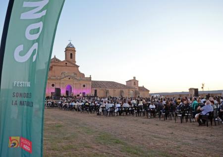 Imagen: Concierto en la Cartuja de las Fuentes, en Sariñena, en anteriores ediciones del Festival SoNna Huesca