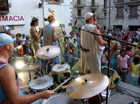 El teatro de calle cierra con éxito el XVI Festival Internacional en el...