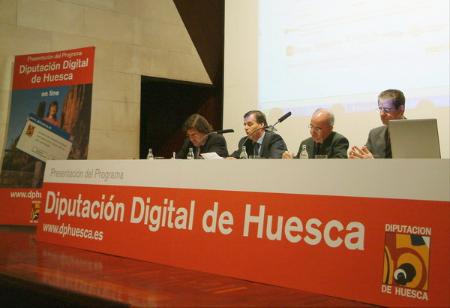 Imagen: La Institución provincial pone en marcha el programa Diputación Digital...