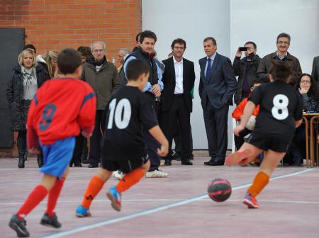 Imagen: Zaidín estrena una zona polideportiva con la presencia de Antonio...