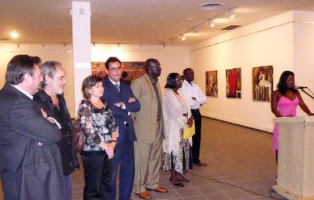 La Diputación muestra en Senegal el viaje artístico de Carrera Blecua a...
