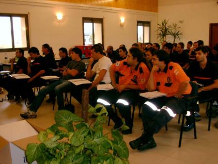 Imagen: Formación continuada de los bomberos de la provincia de Huesca