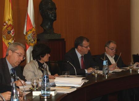 Imagen: La DPH rechaza por unanimidad la supresión de las partidas estatales que...