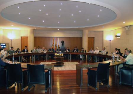 Imagen: La Diputación aprueba las medidas extraordinarias para reducir el...