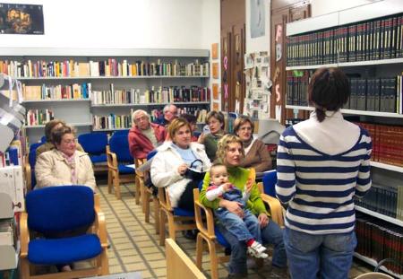 Imagen: La Diputación de Huesca enseña el interior de los telecentros de la...