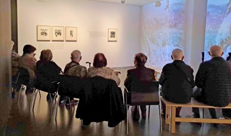 Imagen: Decenas de grupos han visitado la exposición en Huesca