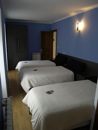 Imagen: Albergue_YebradeBasa1.jpg