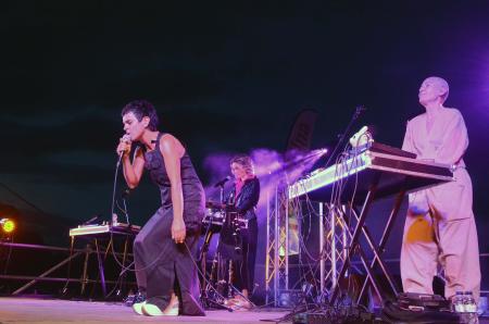 Mercedes Peón llena el CDAN de arte contemporáneo en la inauguración...