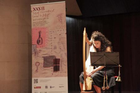 Gran poesía, milagros y música como balsas en medio del naufragio
