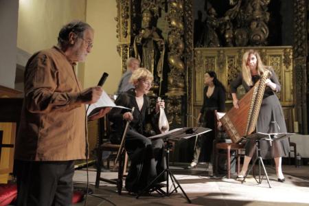Una mezcla única de tradiciones musicales orientales y occidentales