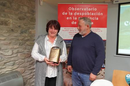 Ana Ferró: “El futuro de la ganadería extensiva pasa por complementar el...