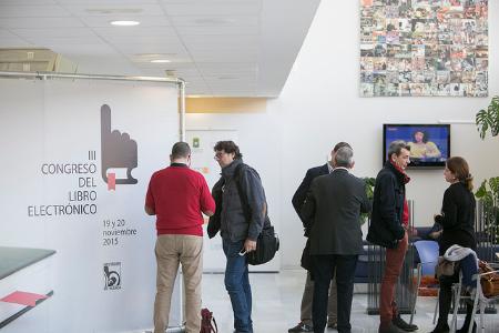 Editores, bibliotecarios, autores y prescriptores se reúnen en Barbastro...