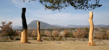 Imagen: Three Sun Vessels for Huesca, 2005 Ermita de Santa Lucía. Berdún (Huesca)
