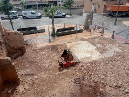 Finalizan los trabajos de demolición de edificios en ruinas en la Calle...