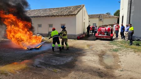 La DPH dota a Torla, Beranuy, Agüero, San Juan de Plan y Hecho de equipos de primera intervención de bomberos