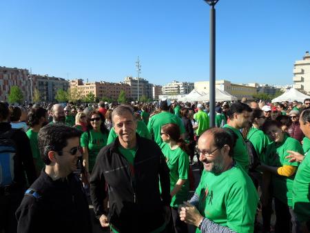 Imagen: Antonio Cosculluela y Luis Felipe participan en la tercera Marcha...