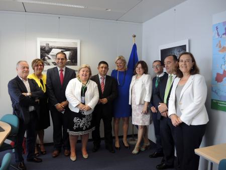 Imagen: La Diputación Provincial de Huesca reclama en Bruselas la presencia de...