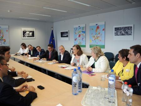 La Diputación Provincial de Huesca reclama en Bruselas la presencia de...