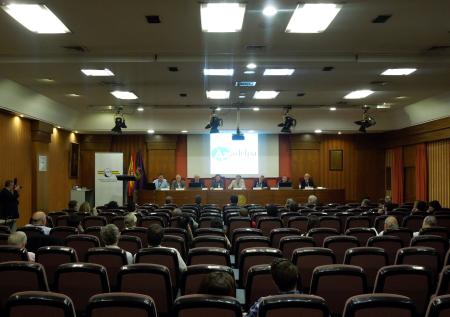 Imagen: Mesa redonda celebrada en el Colegio de Ingenieros de Madrid