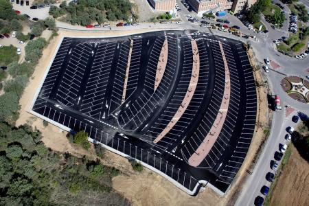 Imagen: Vista aérea del aparcamiento. FOTO SALAS
