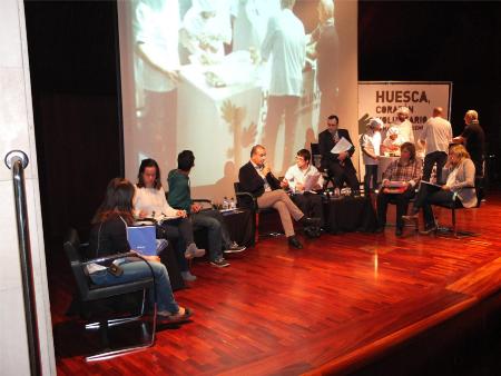 'Huesca, corazón voluntario' arrancaba con el primero de los actos en el salón de la DPH. PLATAFORMA DEL VOLUNTARIADO.