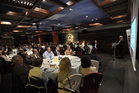 Imagen: Gracia expone las políticas necesarias para el territorio
