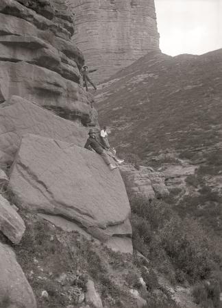 Nicolás Viñuales Viñuales. Salto de Roldán. Ca. 1907-1911. Archivo Viñuales