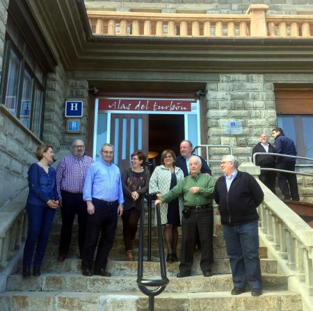 Imagen: Elisa Sancho, en su visita a las Vilas del Turbón.