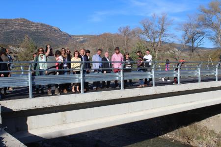 Visita al nuevo puente de Allué.