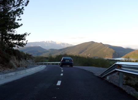 Imagen: Estado que luce a día de hoy la vía, en Aínsa-Sobrarbe