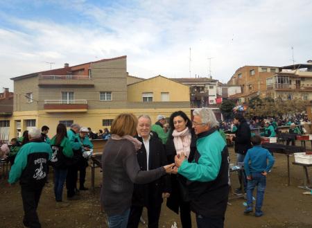 Imagen: El Presidente junto a los orgainzadores de la feria.