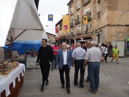 Fonz da a conocer su pasado y presente renacentista con una feria fruto...