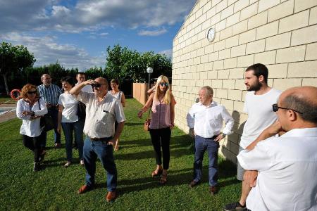 Imagen: Gracia ha recorrido las instalaciones del complejo. P. OTÍN