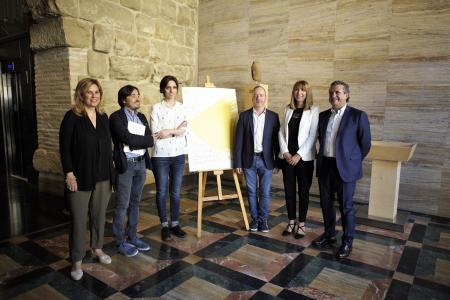 Imagen: La diputada de Cultura, Berta Fernández, en la presentación del festival.