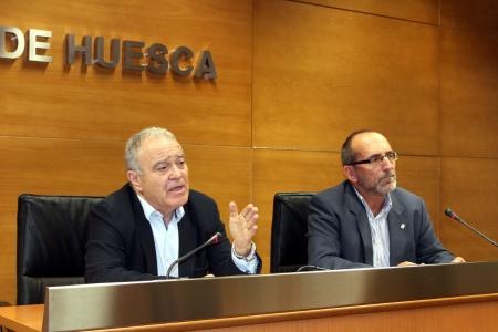 Imagen: Miguel Gracia y Francisco Mateo, en la presentación del plan.