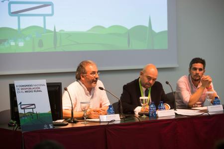 Imagen: 056_Congreso_Despoblación_Huesca_FotoJavierBroto.jpg