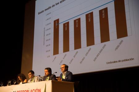 Imagen: 089_Congreso_Despoblaci+¦n_Huesca_FotoJavierBroto.jpg